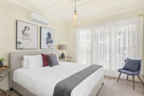 BOUTIQUE STAYS - Buckingham - Perths Hotel 4