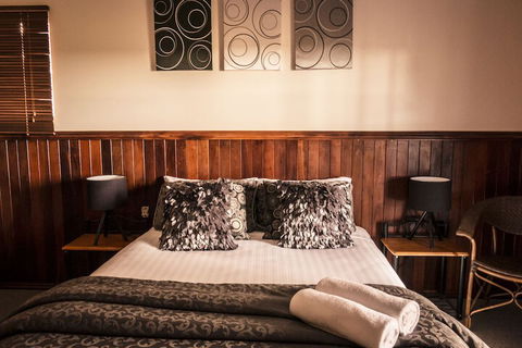 Nannup Hideaway - Perths Hotel 2
