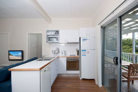 Frangipani, 4 Gloucester Street - Perths Hotel 2