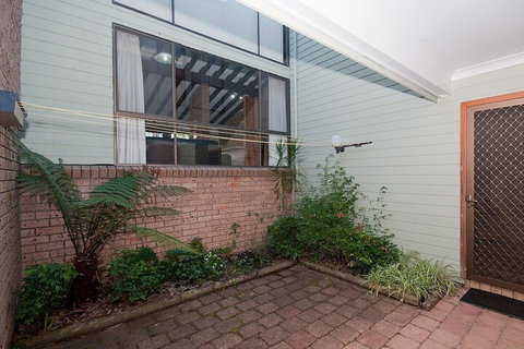 Bay Parklands, 6/2 Gowrie Avenue - Perths Hotel 1