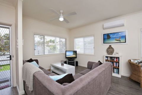 Harrys House 19 Achilles Street - Perths Hotel 0