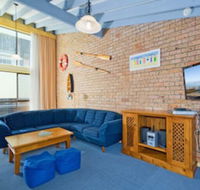Bay Parklands 4 / 2 Gowrie Avenue - Perths Hotel