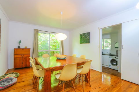 Fingal Beach House 14 Lagoon Road - Perths Hotel 5