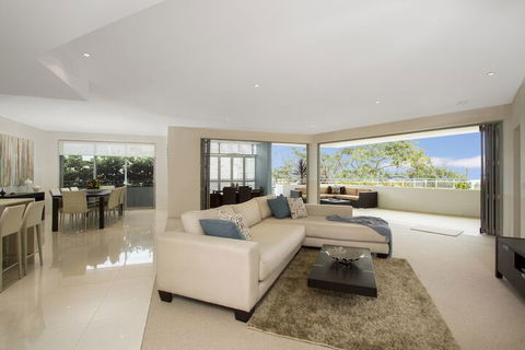 KINGSCLIFF OCEAN VIEW TERRACE By THE FIGTREE 5 - Perths Hotel 2
