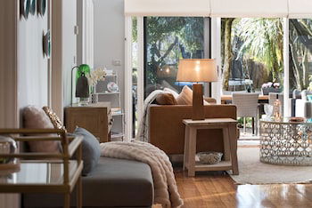 The Lemontree - Perths Hotel 1