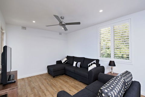 Shoal Bay Road Del Rae Unit 18 25 - Perths Hotel 3