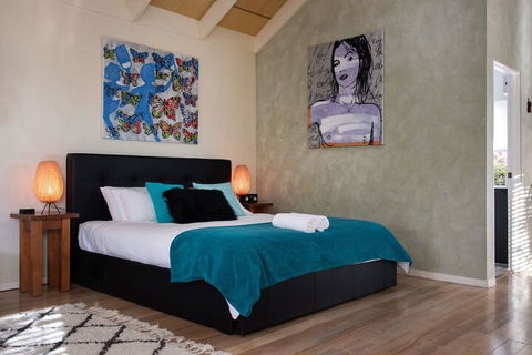 Walnut Chalet 4 - Perths Hotel 1