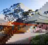 Green Retreat Passive House - Perths Hotel