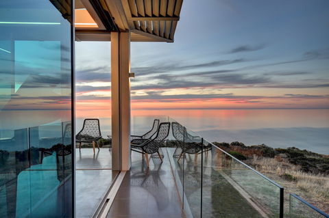 Luxe Haus - Perths Hotel 5