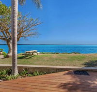 Sandy Point Road 6 Mermaids Rest - Perths Hotel