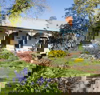 Gladville - Perths Hotel