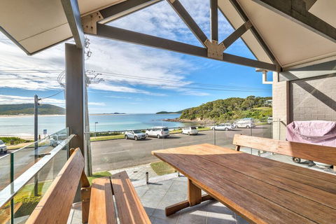 Beach Duplex 72b Marine Dr Fingal Bay - Perths Hotel 2