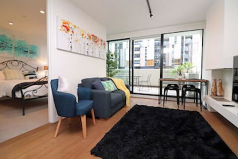 Urban Eden In South Yarra - Rejuvenate Stays - Perths Hotel 0