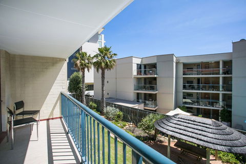 Scarborough Seaside Apartment 217 - Perths Hotel 5