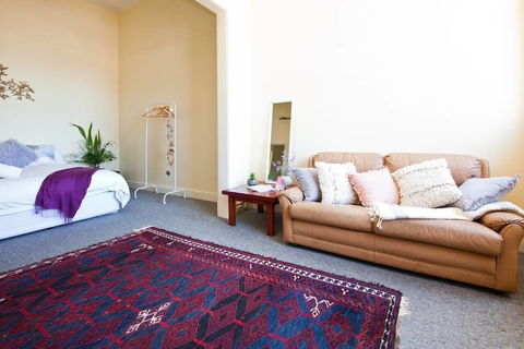 WB319 Chatswood Charmer Roomy 3 Bed Apartment - Perths Hotel 2