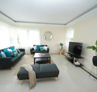 Baulkham Hills Beauty - Perths Hotel