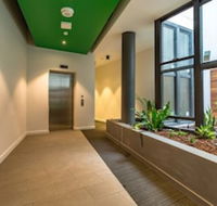 Civic Apartments - Perths Hotel