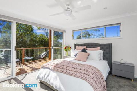 Avalon Tree House - Perths Hotel 6
