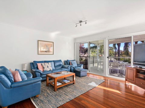 Whiting Escape 2 / 13 Whiting Avenue Terrigal - Perths Hotel 3
