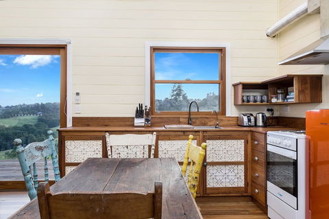 Clunes Cottage - Perths Hotel 2