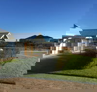 Golf and Beach Retreat - Perths Hotel