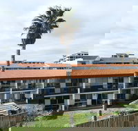 West Beach Lagoon 221 - Stylish Apartment - Perths Hotel