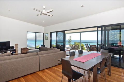 Blue Crab Beach House - Perths Hotel 6
