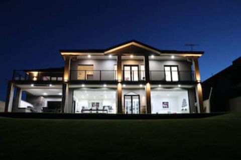 River Devine Murray Bridge - Perths Hotel 0