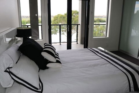 River Devine Murray Bridge - Perths Hotel 5