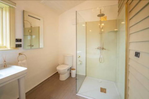 Steele Point Cottage - Perths Hotel 6