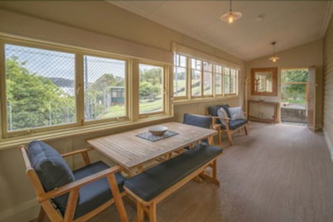 Steele Point Cottage - Perths Hotel 7