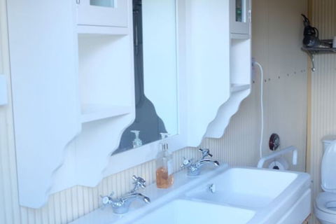 Yea Cabin Bunkhouse - Perths Hotel 6