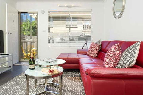 Understated Elegance Affordable Luxury - Perths Hotel 6