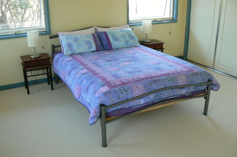 Sandy Point Beach Escape - Perths Hotel 3