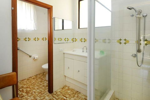 Rose Cottage Sawtell NSW - Perths Hotel 5