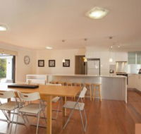 Hibiscus House Sawtell NSW - Perths Hotel