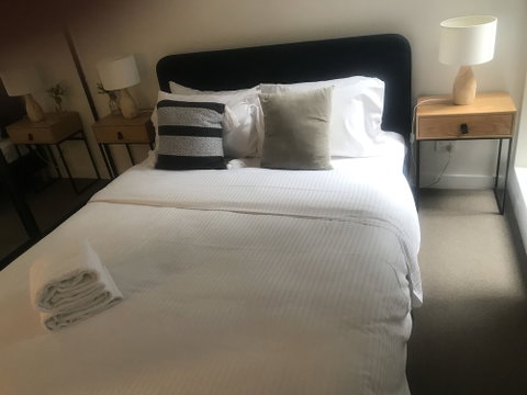 Pampas Grass Homestay - Perths Hotel 3