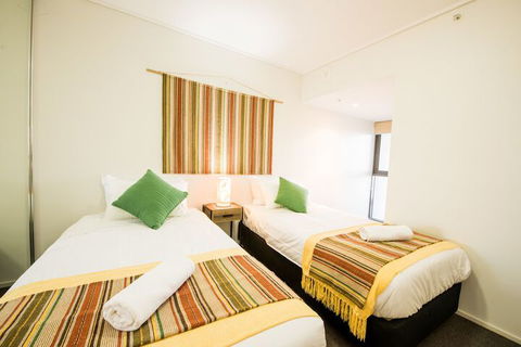 CBD African Charm, Story Bridge & River Views - Perths Hotel 6