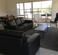 Matts River Rest - Perths Hotel