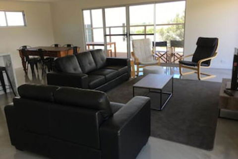 Matts River Rest - Perths Hotel 0