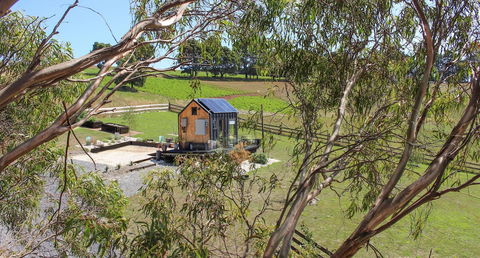 Compass Hut - Perths Hotel 3