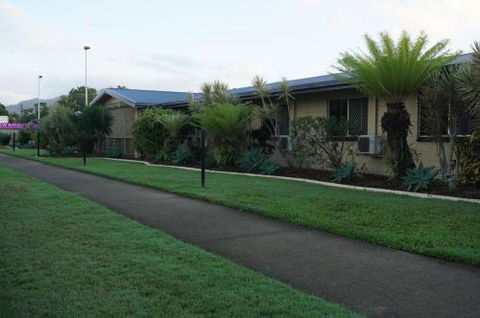 YAL Cairns A Motel That Makes A Difference - Perths Hotel 4