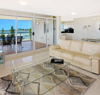 Sunrise Apartments Tuncurry - Perths Hotel