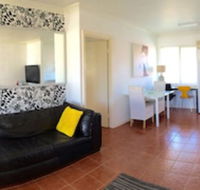 Luna Apartments - Perths Hotel