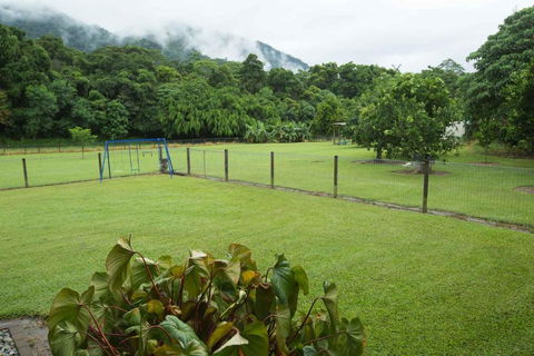 Cairns Homestead Acreage Pet & Family Friendly - Perths Hotel 1