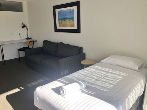 Eastcoaster Resort - Perths Hotel 0
