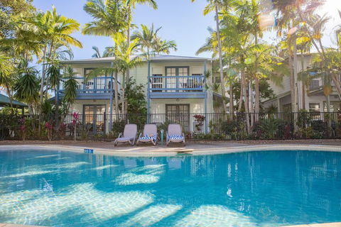 Coral Beach Noosa Resort - Perths Hotel 5