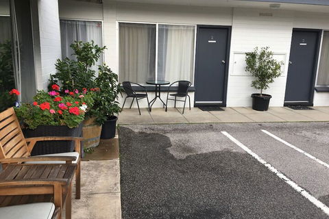 Victor Harbor City Inn - Perths Hotel 5