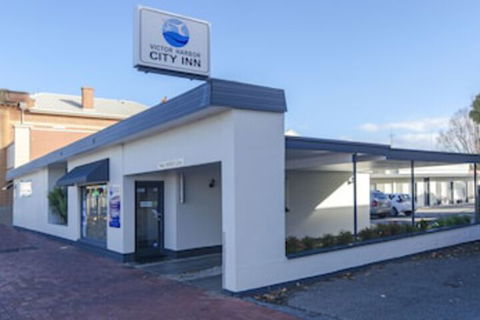 Victor Harbor City Inn - Perths Hotel 0
