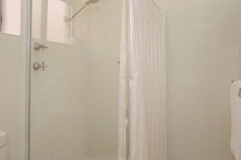 Victor Harbor City Inn - Perths Hotel 3